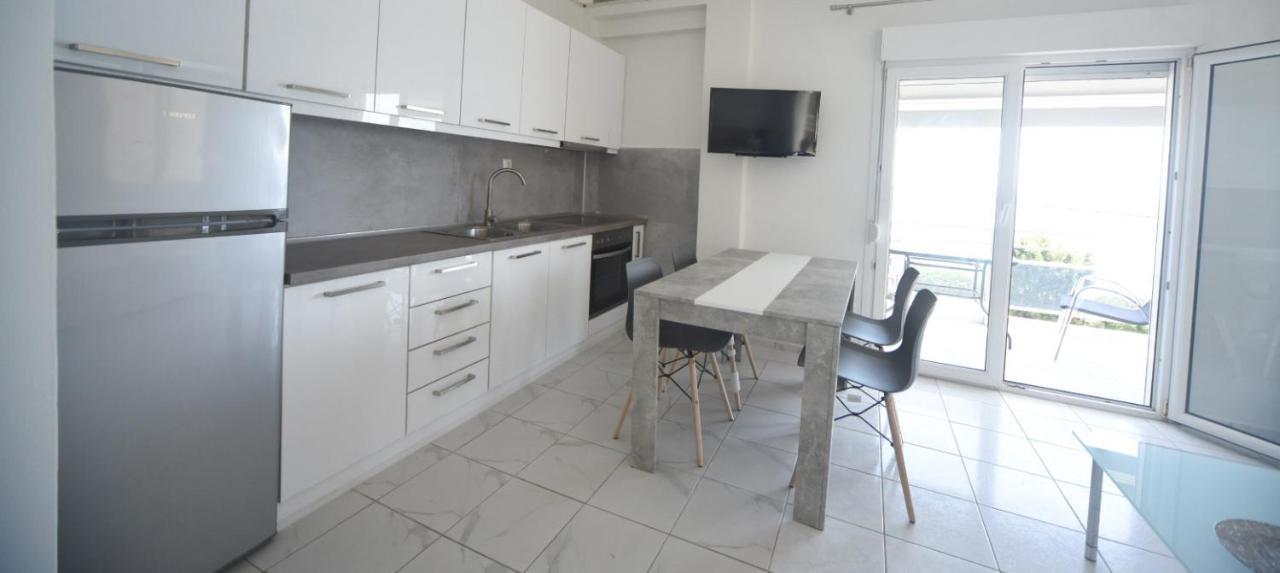 Appartamento Oceanview 1 Nea Kallikrateia Esterno foto